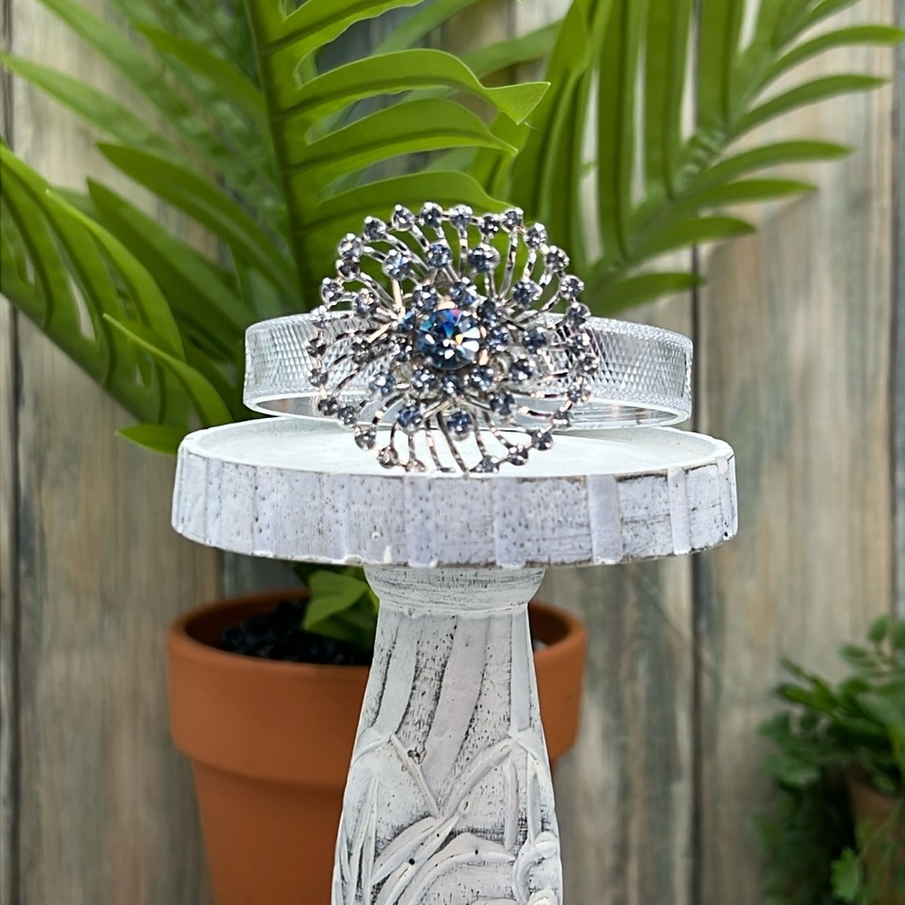 ⭐️Adorned Crown Jewelry assemblage blu rhinestone silver sparkle bangle bracelet